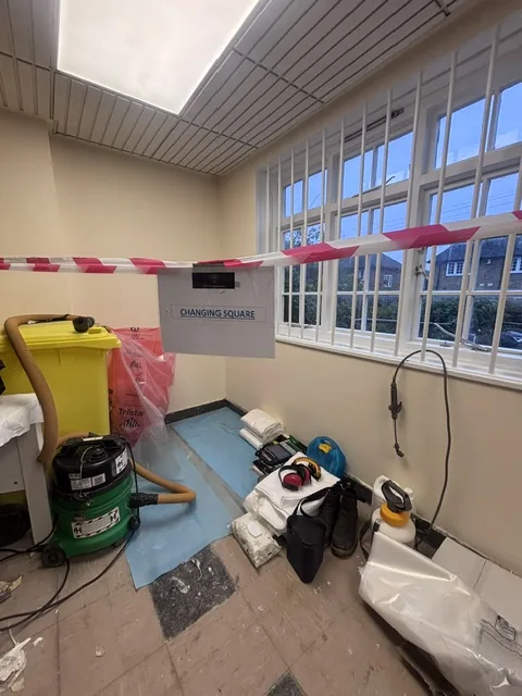 Asbestos floor tile and bitumen removal in Rotherhithe